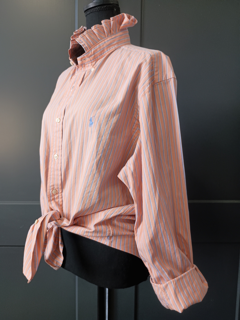 Ralph Lauren Peach and Blue Striped Ruffle Collar Button-Down #128